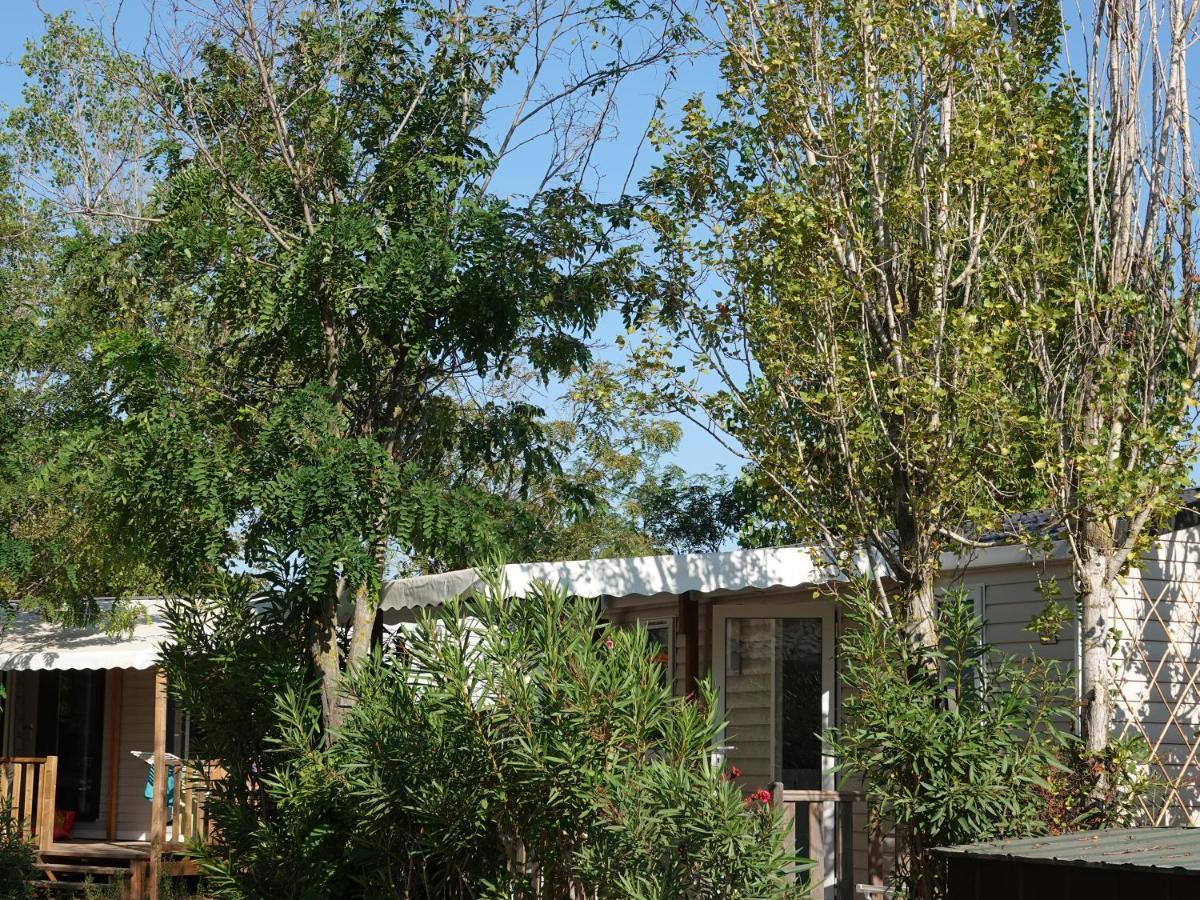 Camping Pleine Mer Hotell Vias Exteriör bild